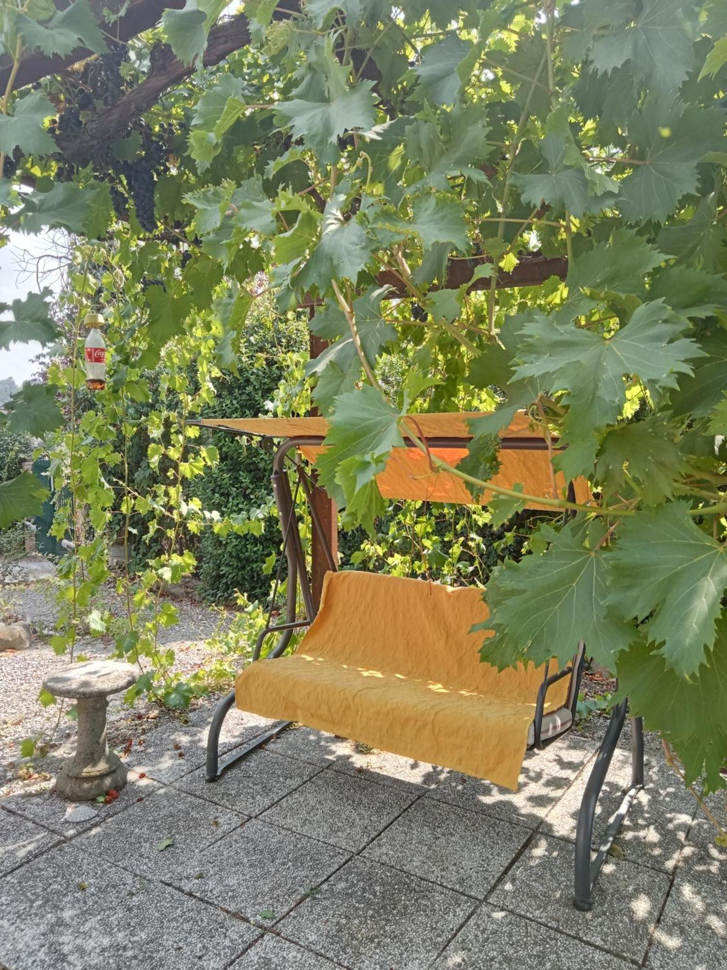 Agriturismo Bric Di Gai Monforte dʼAlba Extérieur photo